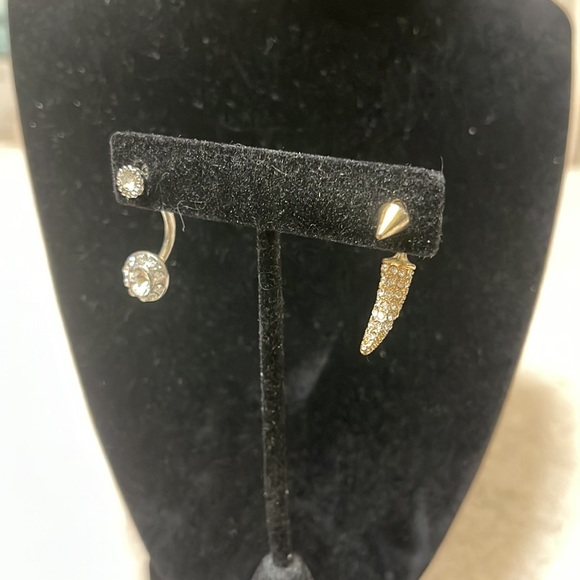 3 DOUBLE HANGING SINGLE POST BACK (HALO,FAUX PEARL, & CRYSTAL HORN)EARRINGS - Picture 4 of 5